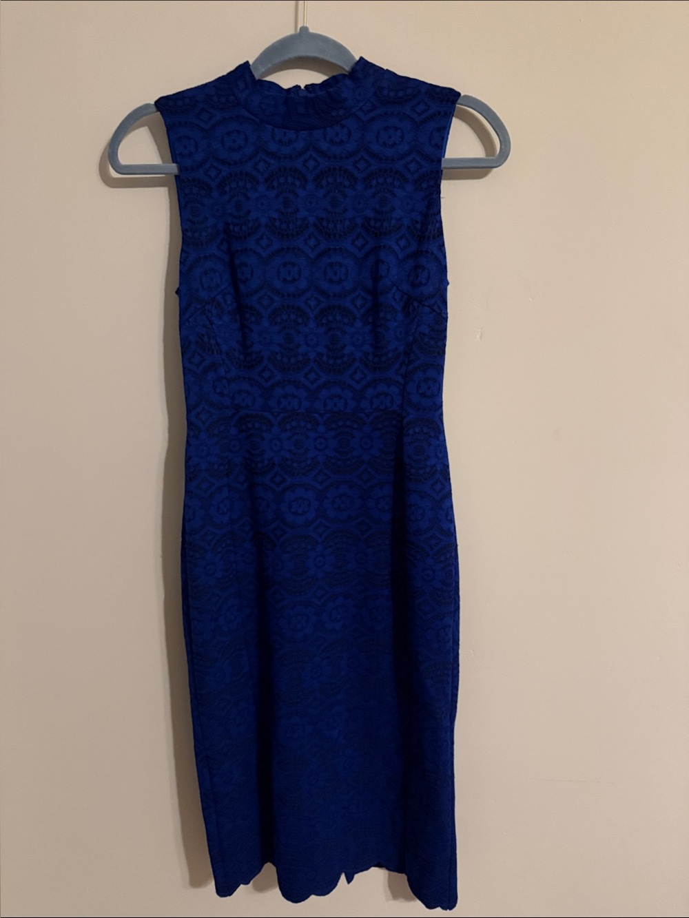 Vince Camuto Sleeveless Royal Blue Lace Sheath Dress